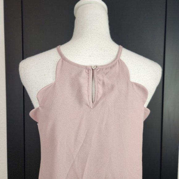 Vici Blush Scalloped Halter Top Size Medium - Picture 4 of 9